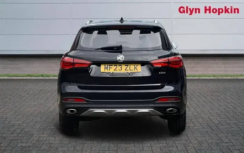 Used MG HS Excite 162 HP (119 kW) 2023 Black SUV