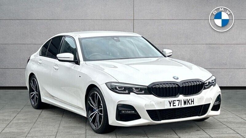 White Used 2022 BMW 318 M Sport | £24,295 (A bit pricey) - Image 1/4