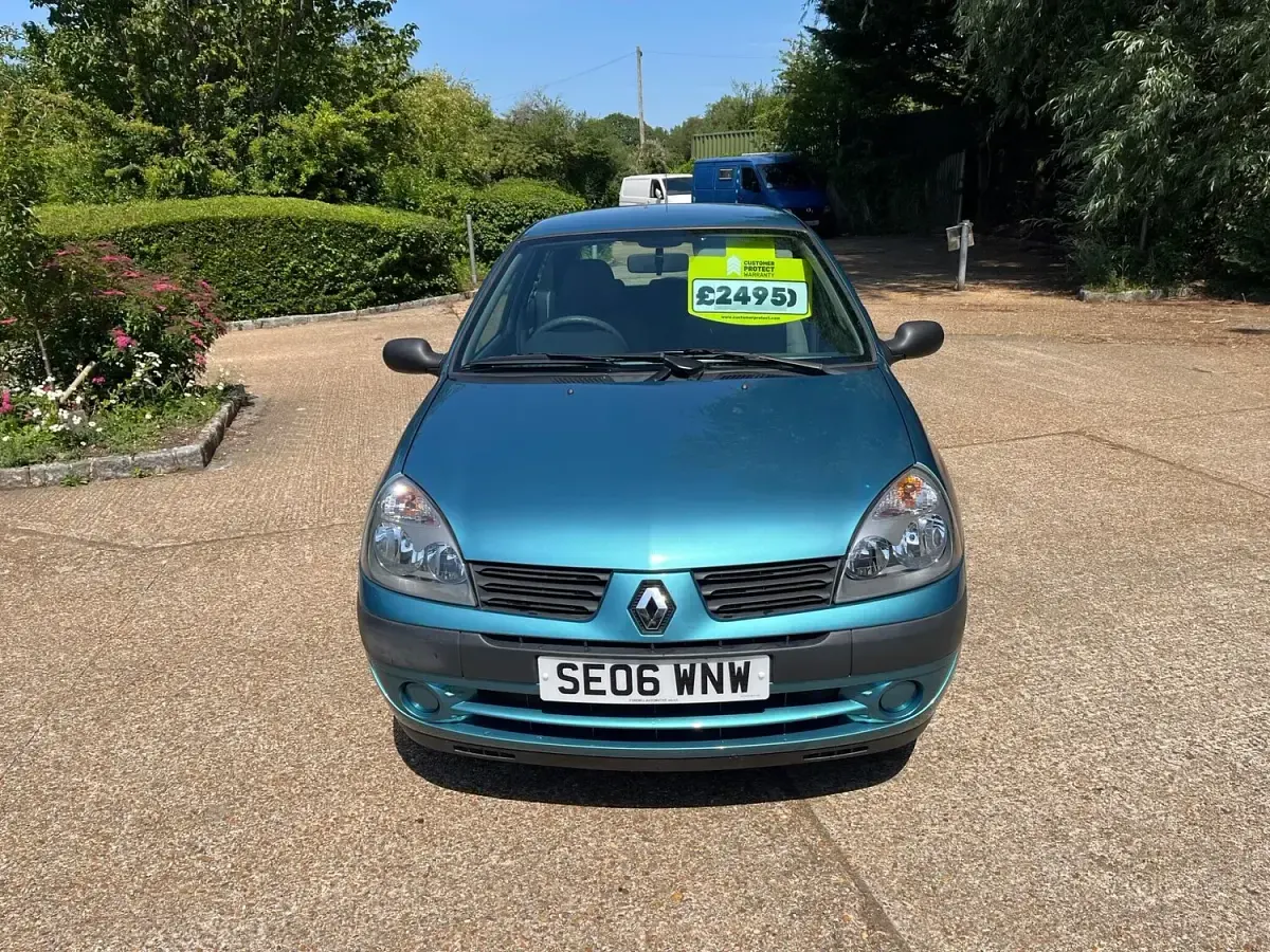 Used Renault Clio Campus 2006 Blue Hatchback