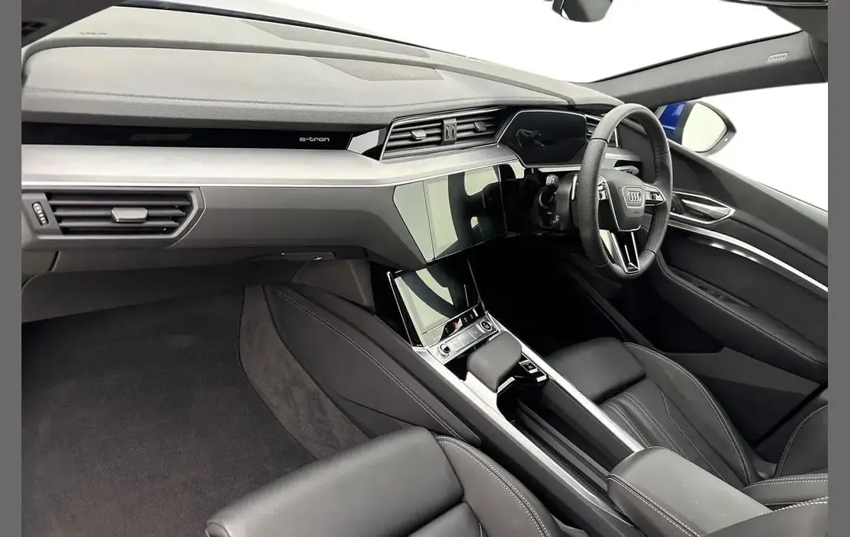 Used Audi Q8 e-tron S-Line 250 kW (340 HP) 2025 Blue SUV