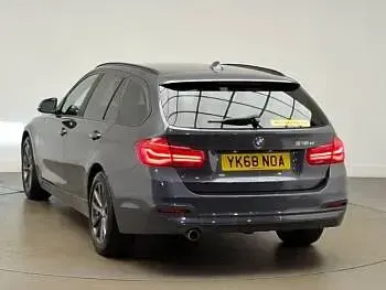 Used BMW 318 Comfort Edition 150 HP (110 kW) 2019 Grey Estate