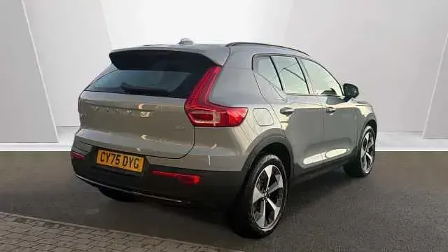 Usado Volvo XC40 Plus 194 CV (142 kW) 2026 SUV