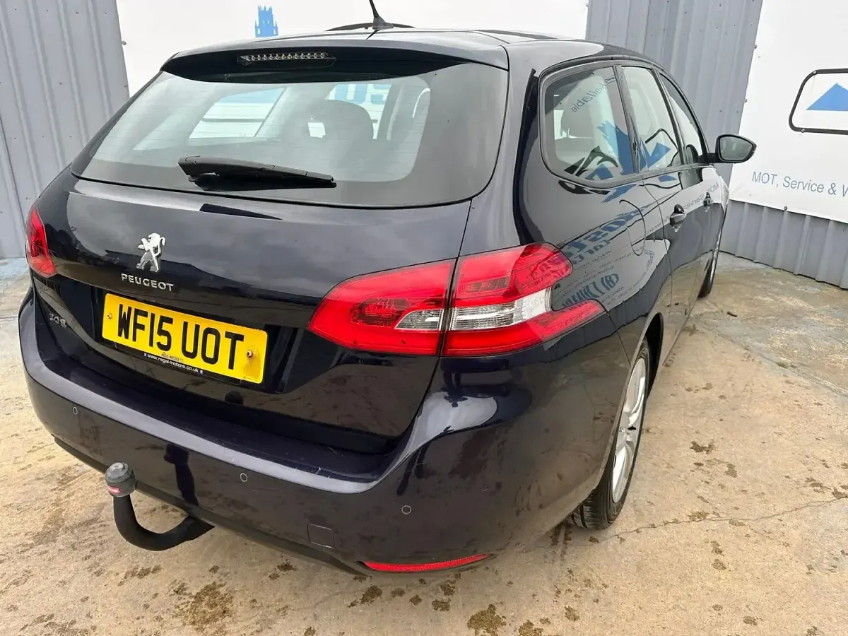 Used Peugeot 308 Active 2015 Blue Estate