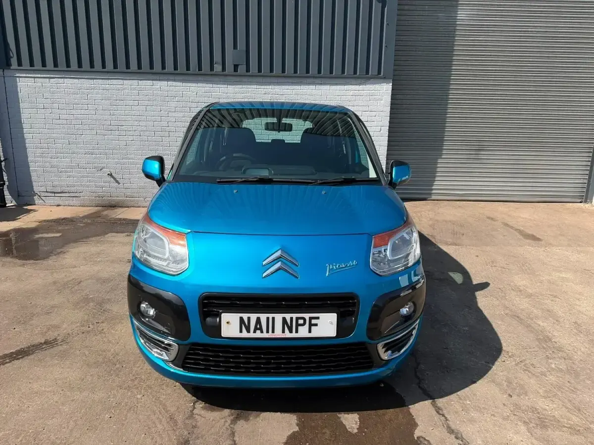 Used Citroën C3 Picasso VTR Sport 2011 Blue MPV