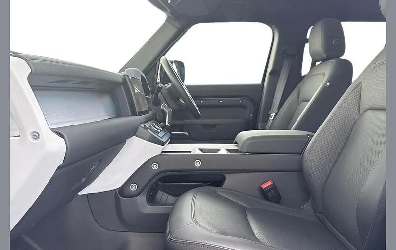 Used Land Rover Defender S 247 HP (181 kW) 2024 Black SUV