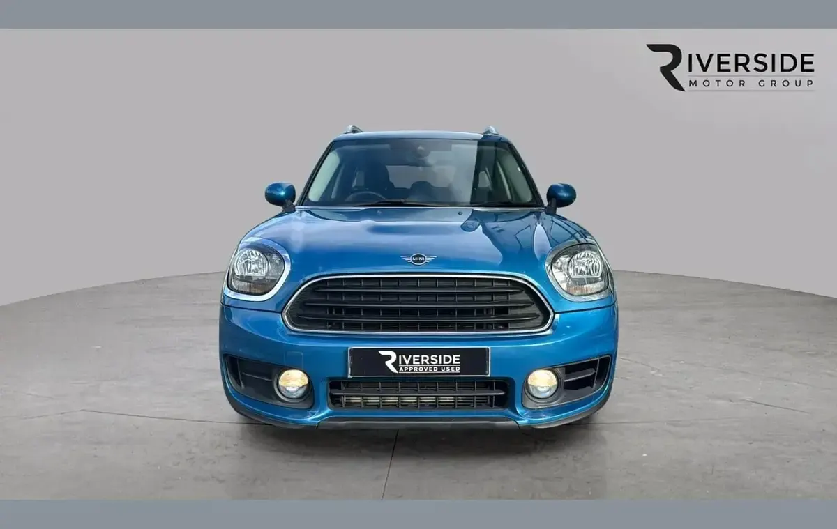 Used Mini Cooper Countryman Classic 134 HP (98 kW) 2019 Blue SUV