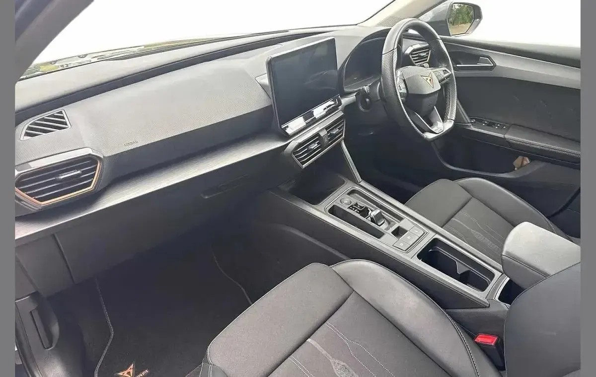 Used Cupra Leon 147 HP (108 kW) 2023 Grey Hatchback