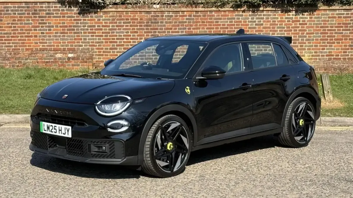 Used Abarth 600e 174 kW (237 HP) 2025 Black SUV