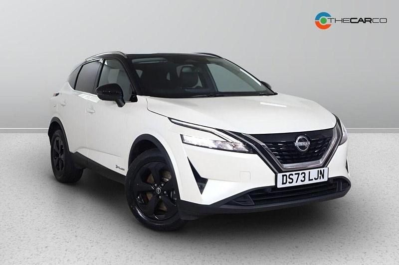 Used Nissan Qashqai S 2023 White SUV