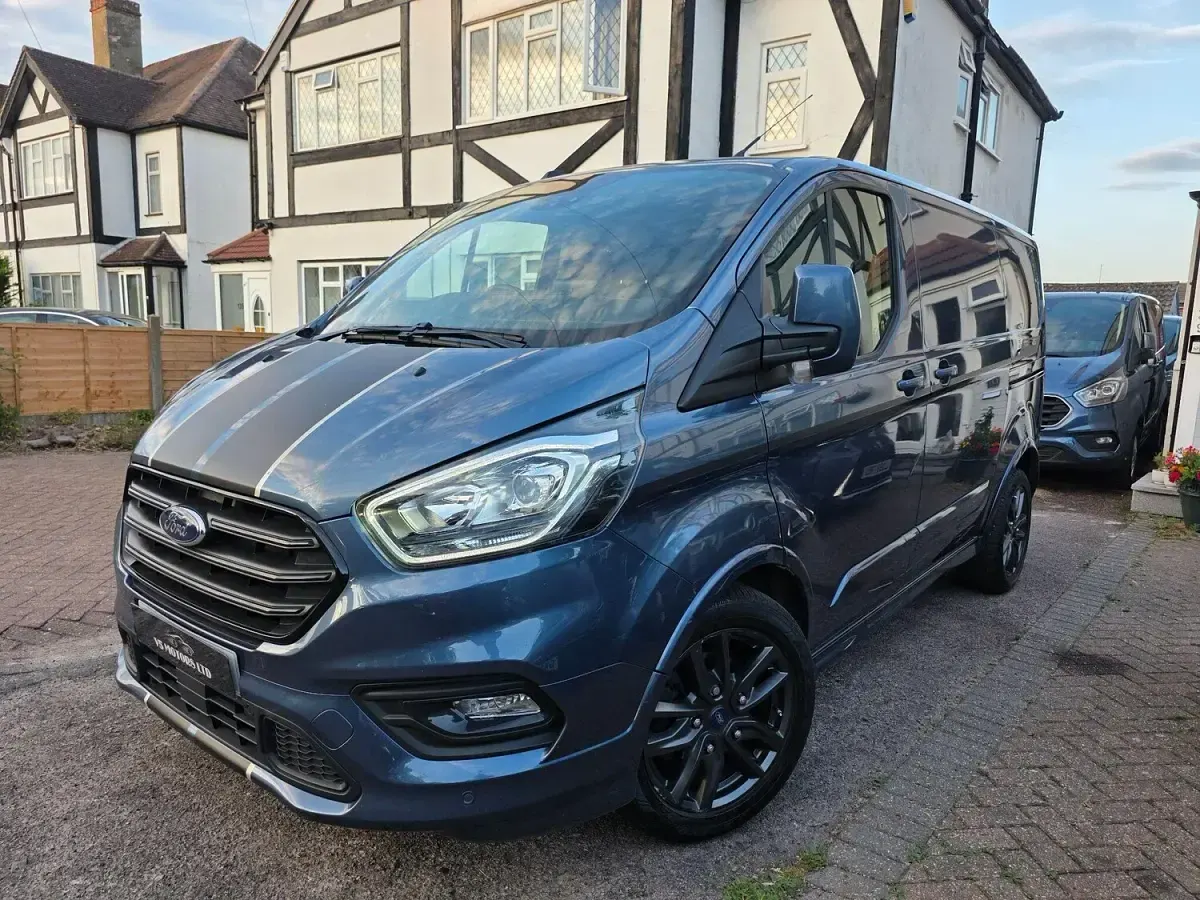 Used Ford Transit Custom Sport 170 HP (125 kW) 2023 Blue Van