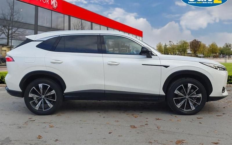 Used MG HS Trophy 170 HP (125 kW) 2024 White SUV