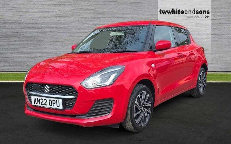 Red Used 2021 Suzuki Swift SZ-L Hatchback | £11,950 (Fair price) - Image 1/4