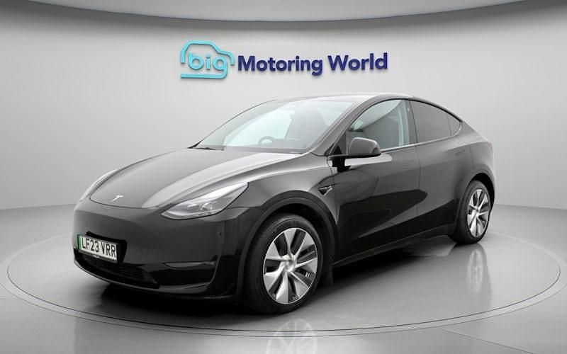 Used Tesla Model Y Long Range AWD 286 kW (389 HP) 2025 SUV