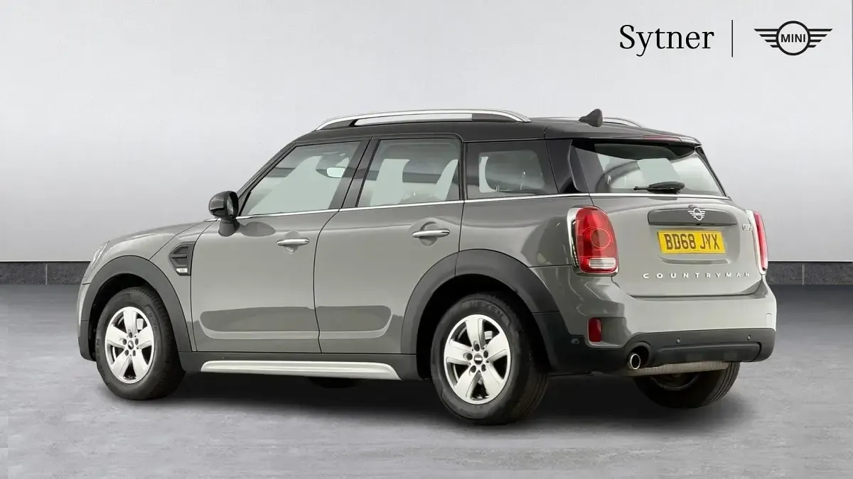 Used Mini Cooper Countryman 134 HP (98 kW) 2018 Grey SUV