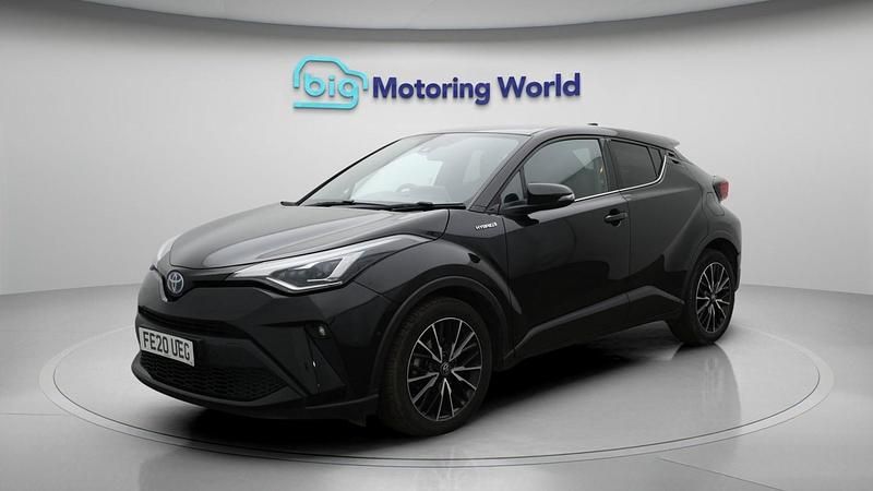 Used Toyota C-HR 181 HP (133 kW) 2020 Black SUV
