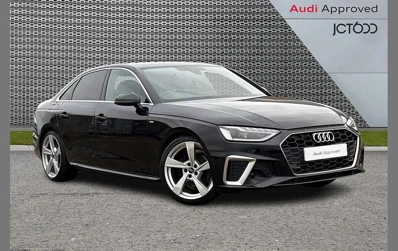 Used Audi A4 S-Line 147 HP (108 kW) 2023 Black Sedan