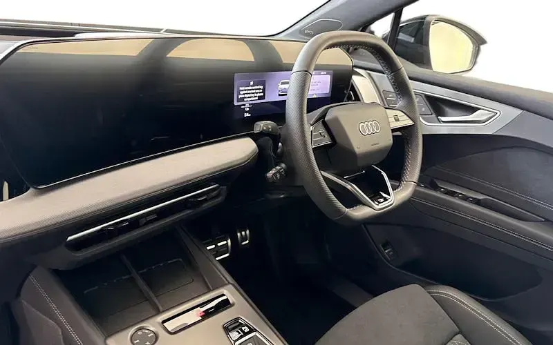 New Audi Q4 Sportback e-tron Performance 210 kW (286 HP) 2026 SUV