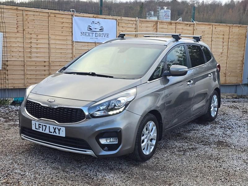 Used Kia Carens 139 HP (102 kW) 2017 Silver MPV