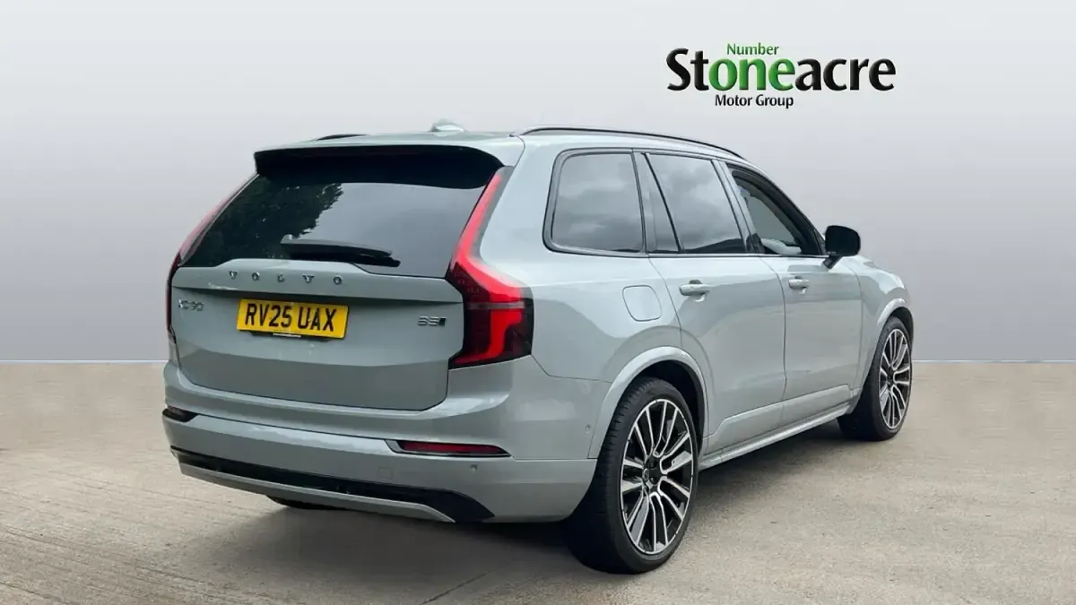 Used Volvo XC90 Ultra 250 HP (183 kW) 2025 Grey SUV