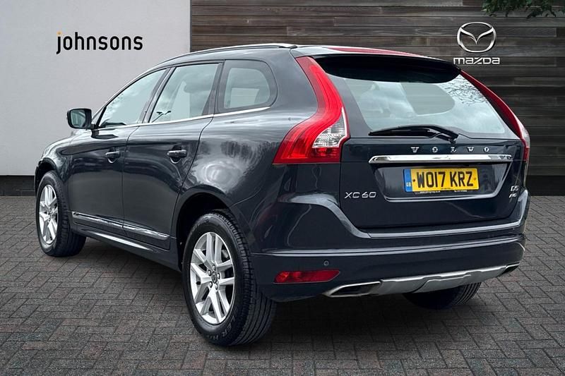 Used Volvo XC60 SE Lux 217 HP (159 kW) 2017 Grey SUV