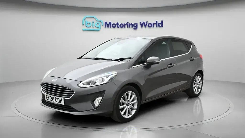 Second-hand Ford Fiesta Titanium 95 CP (69 kW) 2020 Gri Hatchback