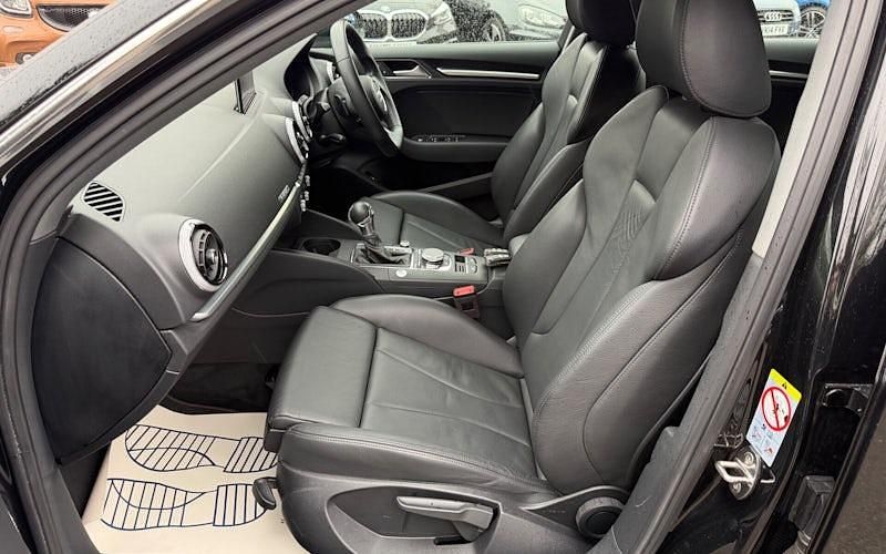 Begagnad Audi A3 e-tron 204 HK (150 kW) 2020 Halvkombi