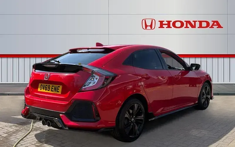 Used Honda Civic Sport 182 HP (133 kW) 2019 Red Hatchback