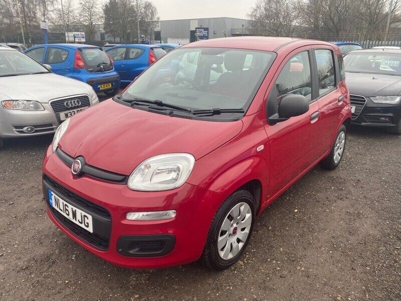 Red Used 2016 Fiat Panda Pop Hatchback | £5,499 (Fair price) - Image 1/4