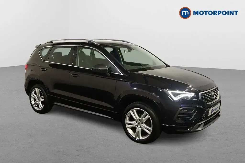 Begagnad Seat Ateca FR 2023 Svart SUV