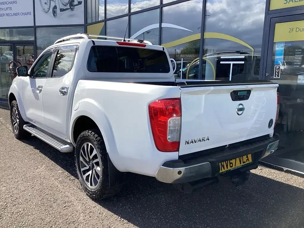 Used Nissan Navara S 190 HP (139 kW) 2017 White Pickup