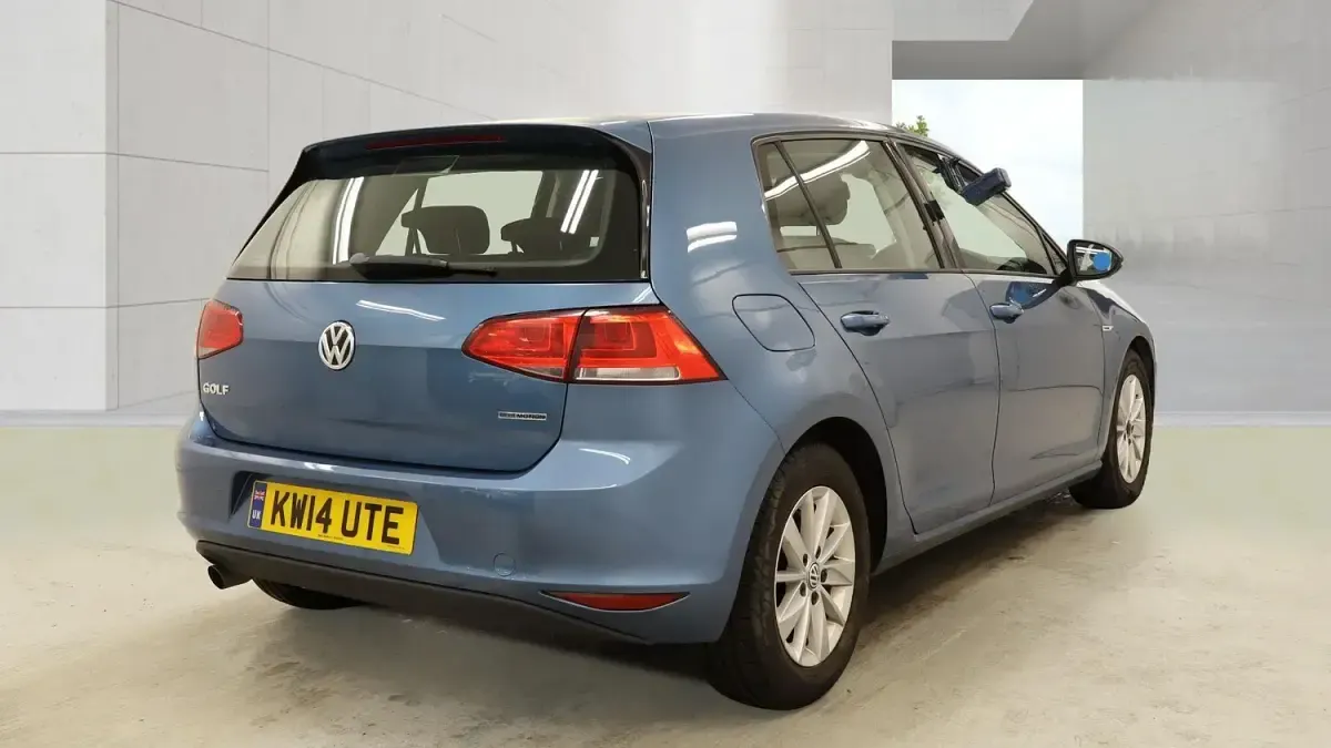 Used VW Golf VII S 2014 Blue Hatchback