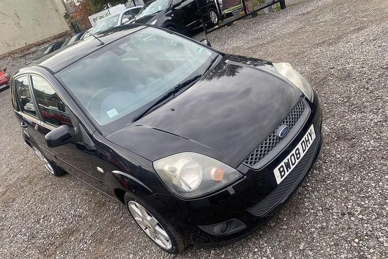 Black Used 2008 Ford Fiesta Zetec Hatchback | £695 (Super price) - Image 1/1