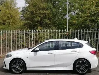 Used BMW 118 M Sport 136 HP (100 kW) 2023 White Hatchback