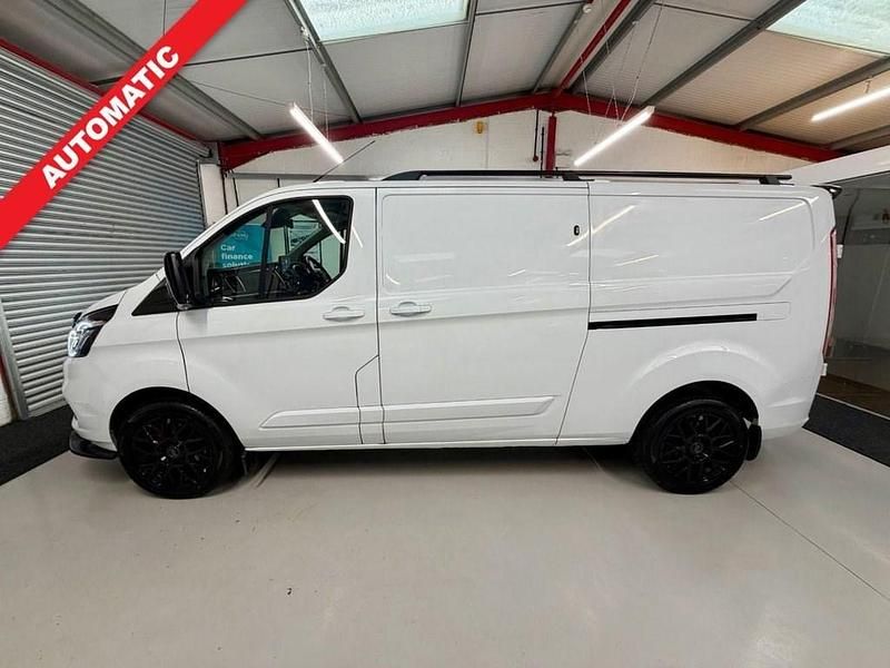 Used Ford Transit Custom Premium 2019 White