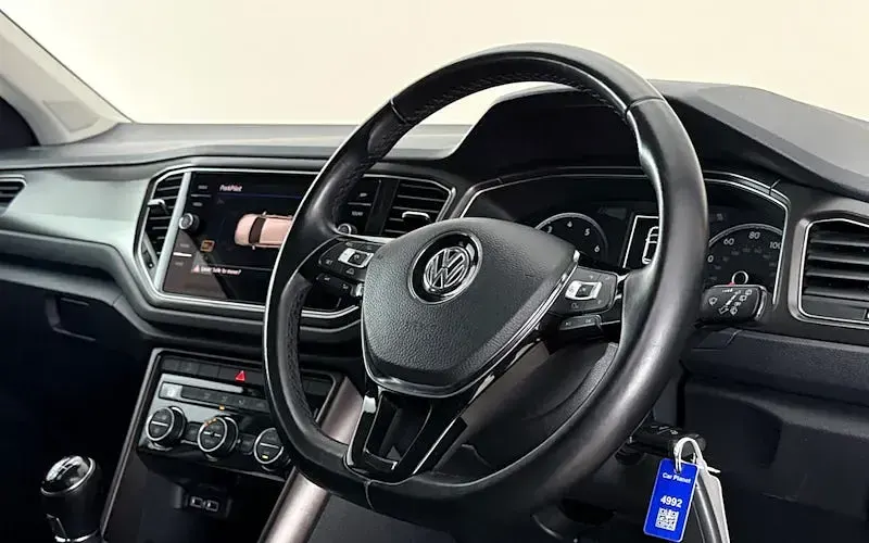 Used VW T-Roc Design 150 HP (110 kW) 2021 SUV