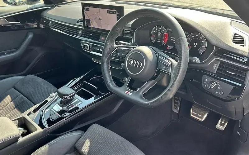 Used Audi A4 Black Edition 150 HP (110 kW) 2021 Black Estate