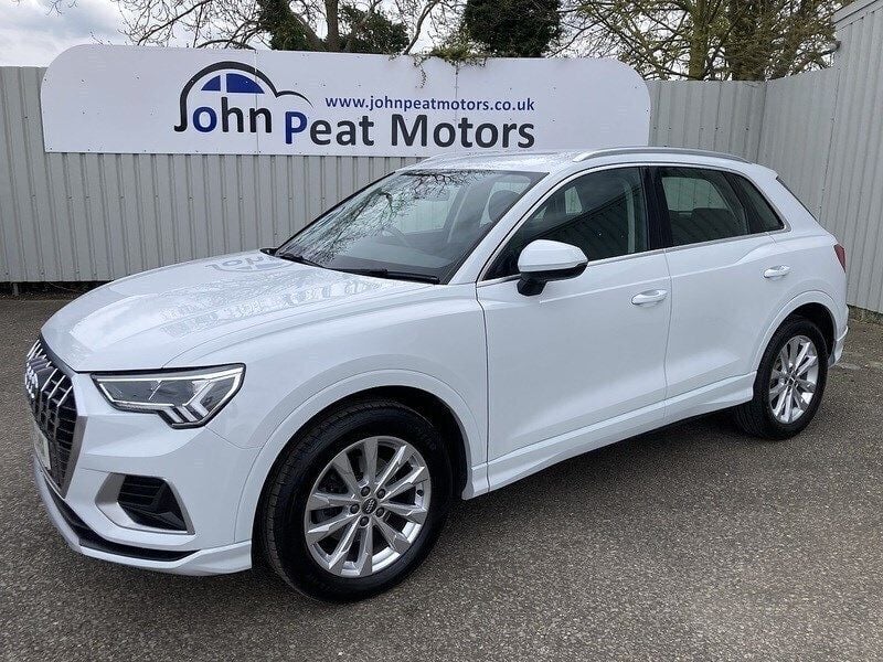 White Used 2019 Audi Q3 S-Line SUV | £18,499 (Good price) - Image 1/4