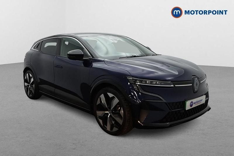 Used Renault Megane E-Tech Komfort 160 kW (218 HP) 2024 Blue/black Hatchback