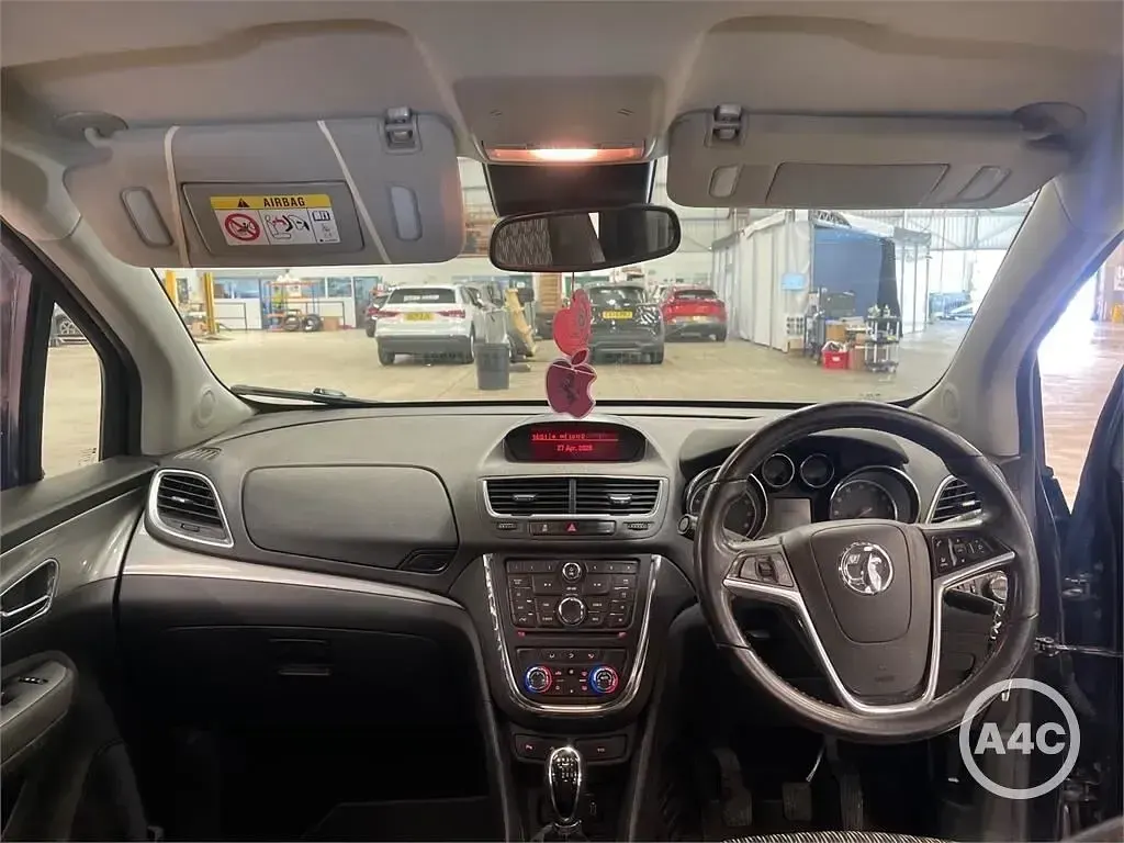 Used Vauxhall Mokka 140 HP (102 kW) 2014 Black SUV