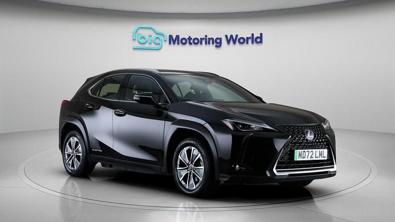Used Lexus UX 300e 147 kW (201 HP) 2023 Black SUV