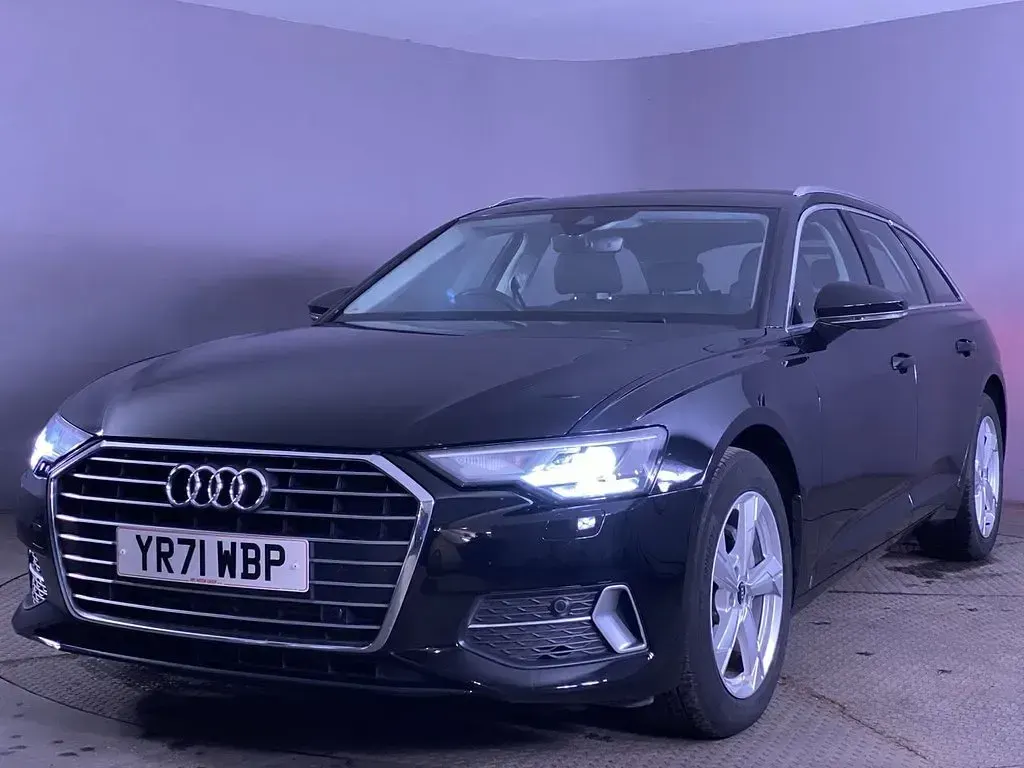 Używany Audi A6 Sport 204 KM (150 kW) 2021 Czarny Kombi