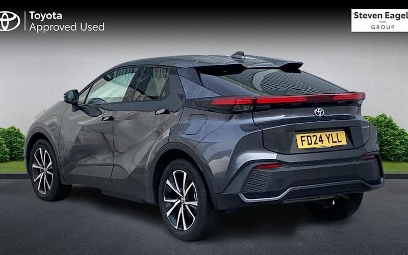 Used Toyota C-HR Design 223 HP (164 kW) 2025 SUV