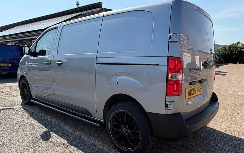 Used Fiat Scudo 120 HP (88 kW) 2025 Van