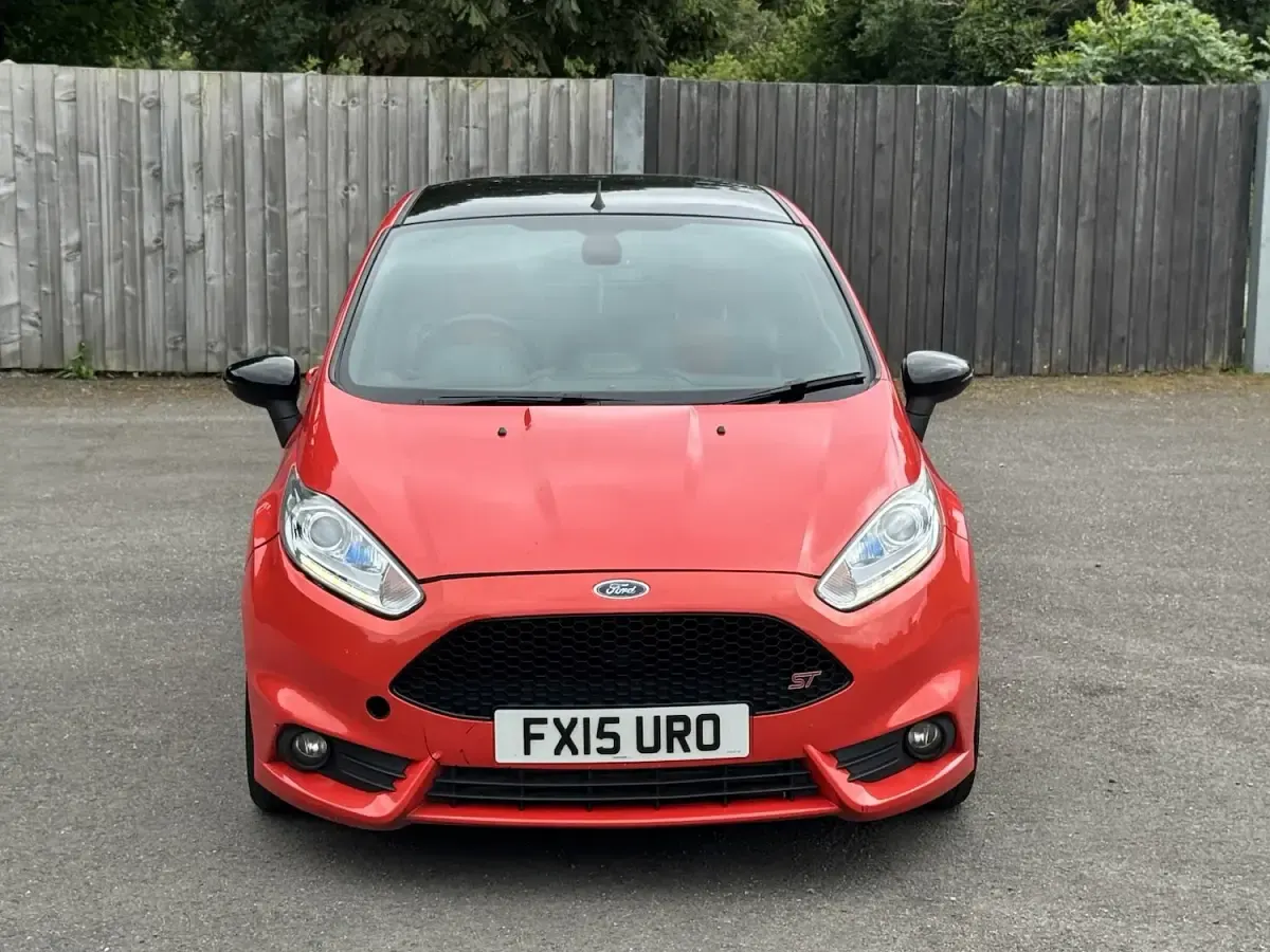 Used Ford Fiesta ST 2015 Orange Hatchback