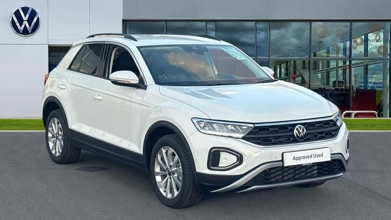 New VW T-Roc Match 150 HP (110 kW) 2025 Special solid  pure white SUV