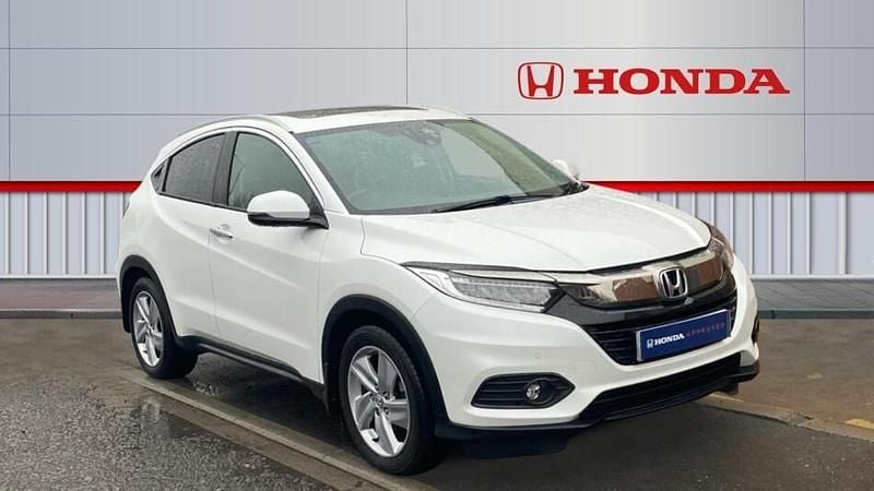 White Used 2020 Honda HR-V EX SUV | £11,890 (Fair price) - Image 1/3