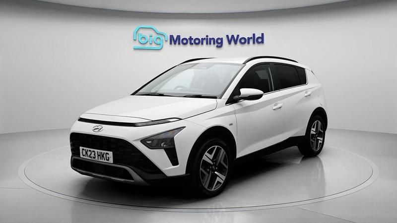 Used Hyundai Bayon Premium 101 HP (74 kW) 2023 White SUV