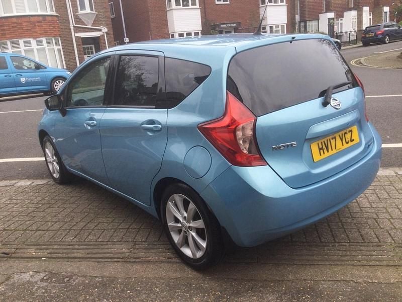 Used Nissan Note Tekna 2017 Blue Hatchback