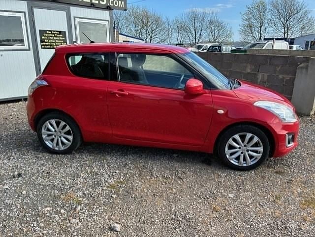 Used Suzuki Swift SZ3 2014 Red Hatchback