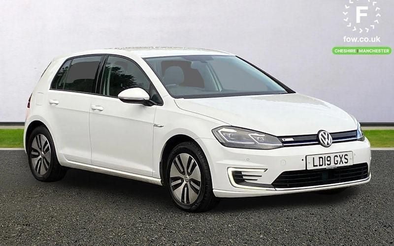 White Used 2019 VW e-Golf Hatchback | £10,099 (Fair price) - Image 1/4